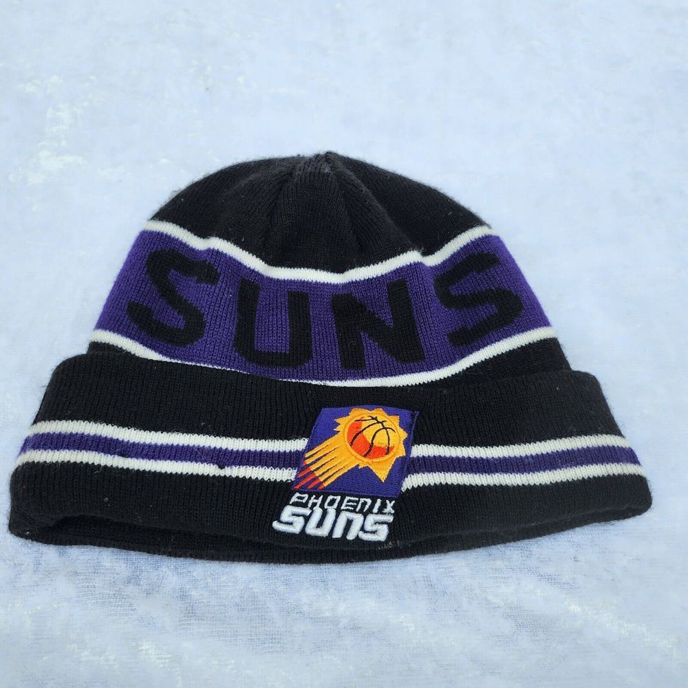 New Era Winter Cuffed New York Knicks hat Knit Beanie black blue